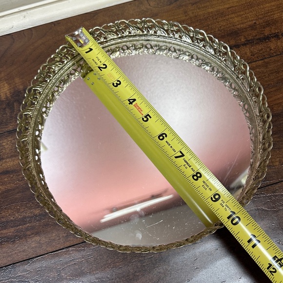 Round silver floral Mirrored Vanity Tray Vintage Hollywood Regency Glam Dresser - Picture 4 of 6